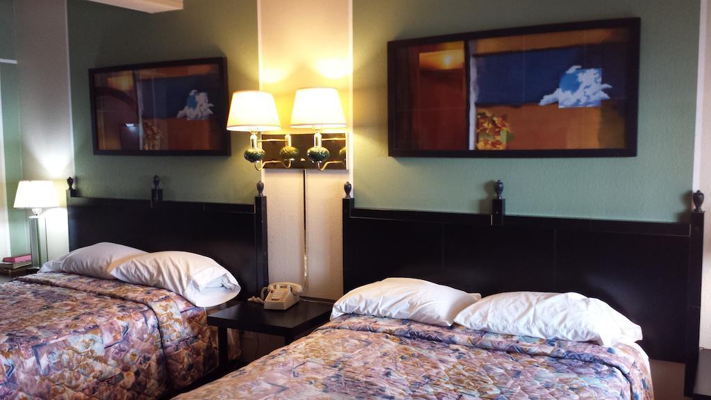 Manor Motel Minooka Екстериор снимка